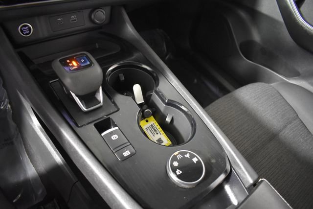Used 2022 Nissan Rogue SV AWD/4WD image 21