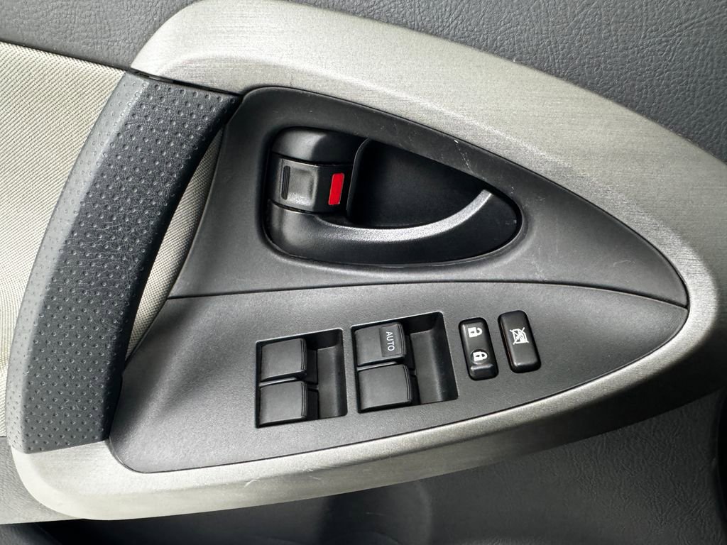 Used 2010 Toyota RAV4 4WD image 22