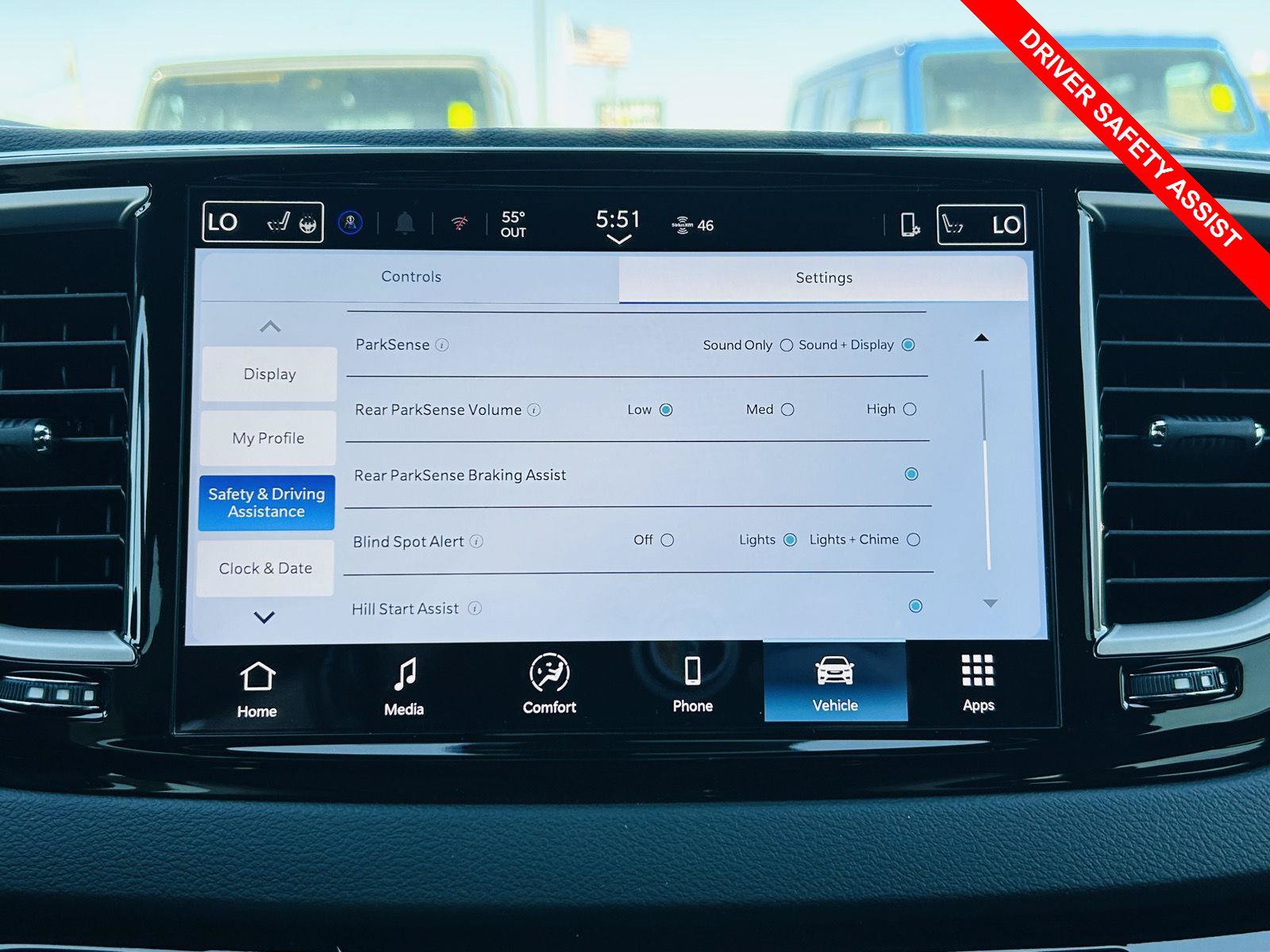New 2026 Chrysler Voyager LX FWD image 8