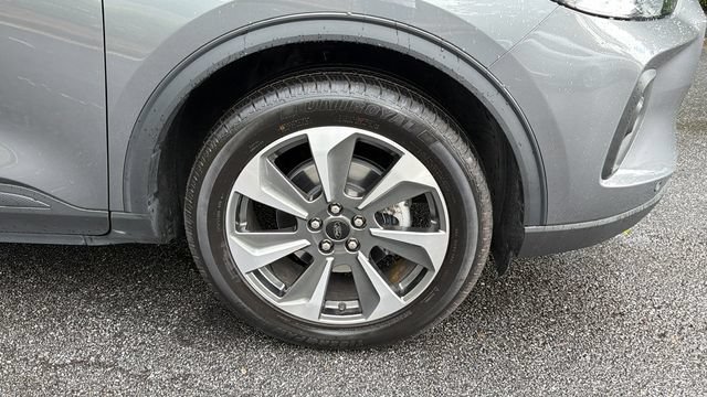 Certified 2024 Ford Escape Platinum AWD/4WD image 14