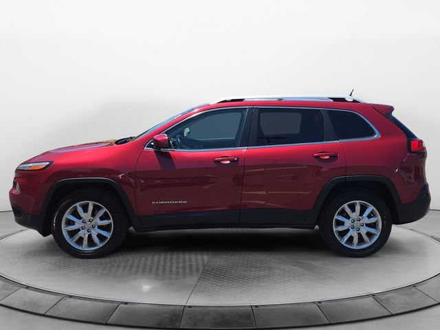 Used 2015 Jeep Cherokee Limited w/ Technology Group AWD/4WD image 2
