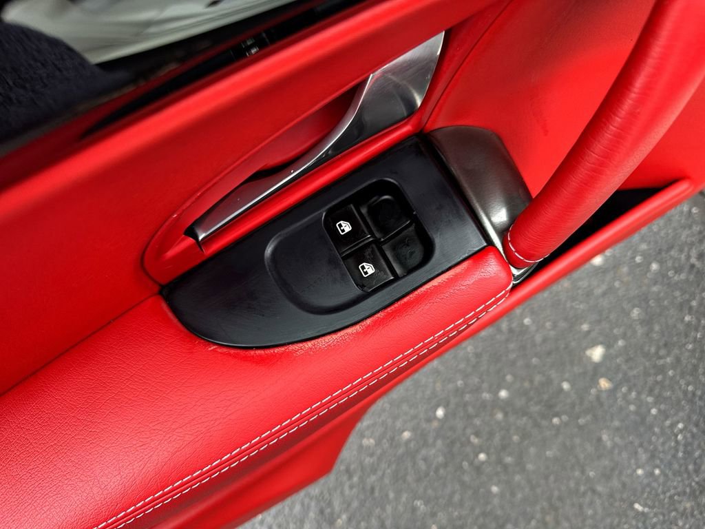 Used 2017 Maserati GranTurismo Sport image 13