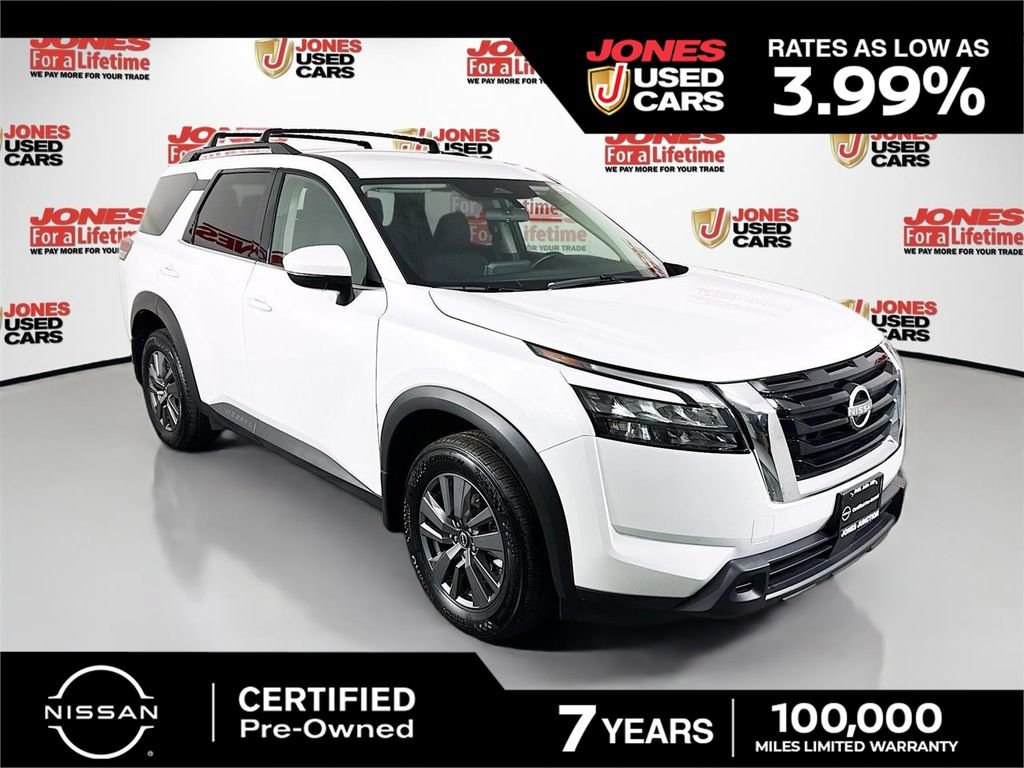Certified 2025 Nissan Pathfinder SV