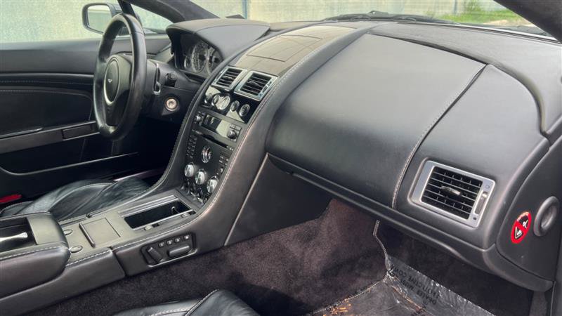 Used 2008 Aston Martin V8 Vantage Roadster RWD image 47