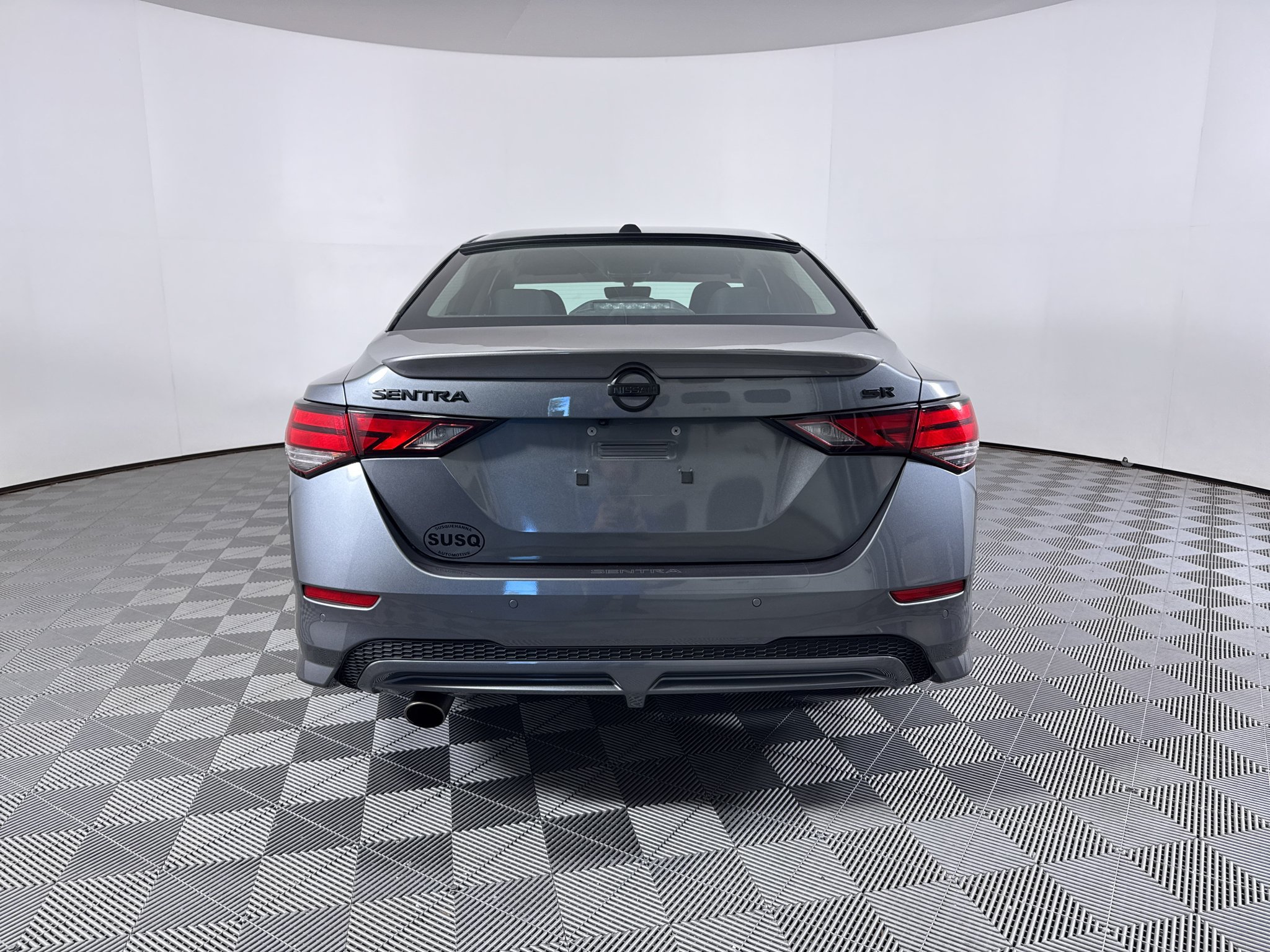 Used 2020 Nissan Sentra SR w/ Electronics Package FWD image 8
