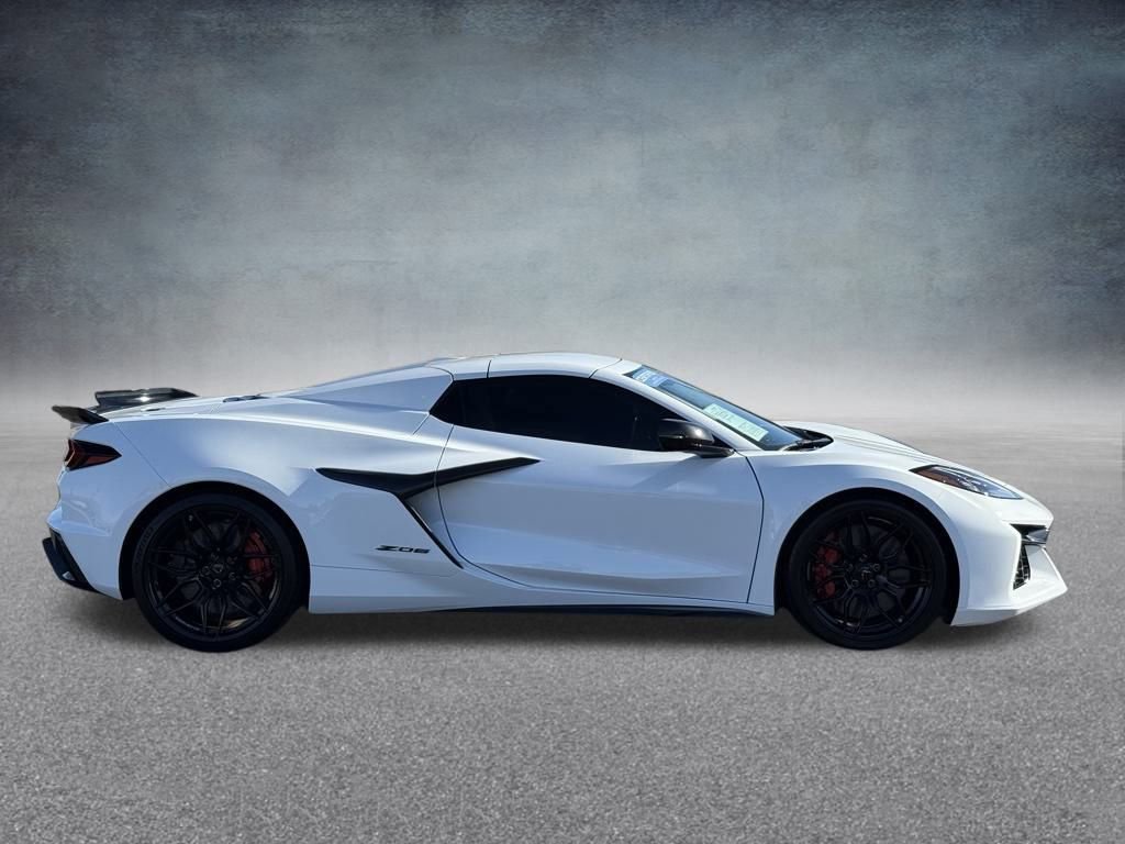 Used 2024 Chevrolet Corvette Z06 w/ Stealth Interior Trim Package image 3