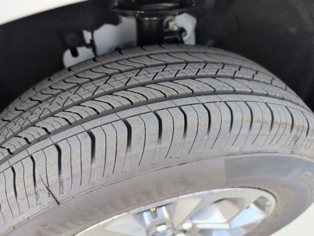 New 2026 Ford Maverick XLT image 18