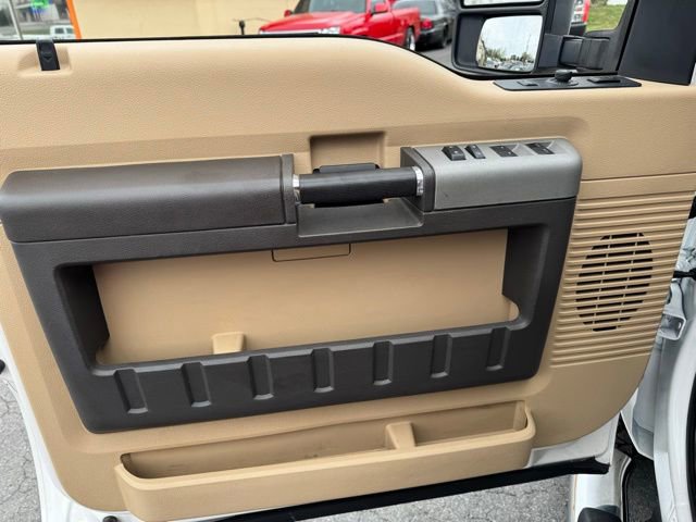 Used 2015 Ford F250 Lariat w/ Lariat Interior Package AWD/4WD image 11