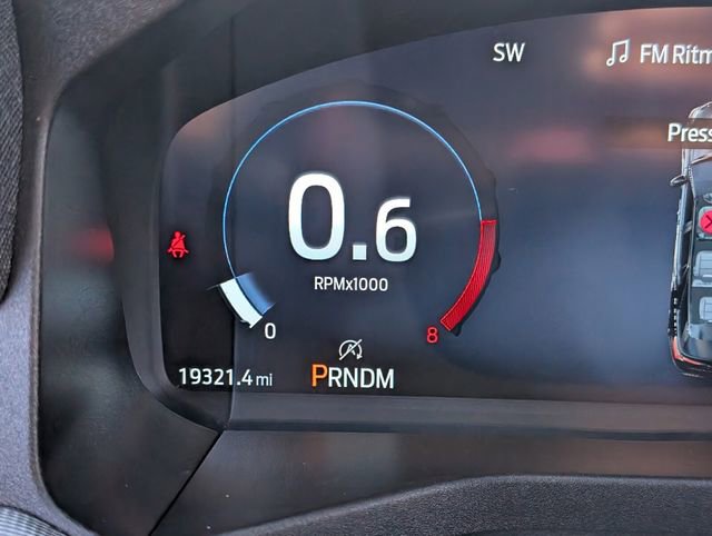 Used 2025 Ford Explorer ST image 28