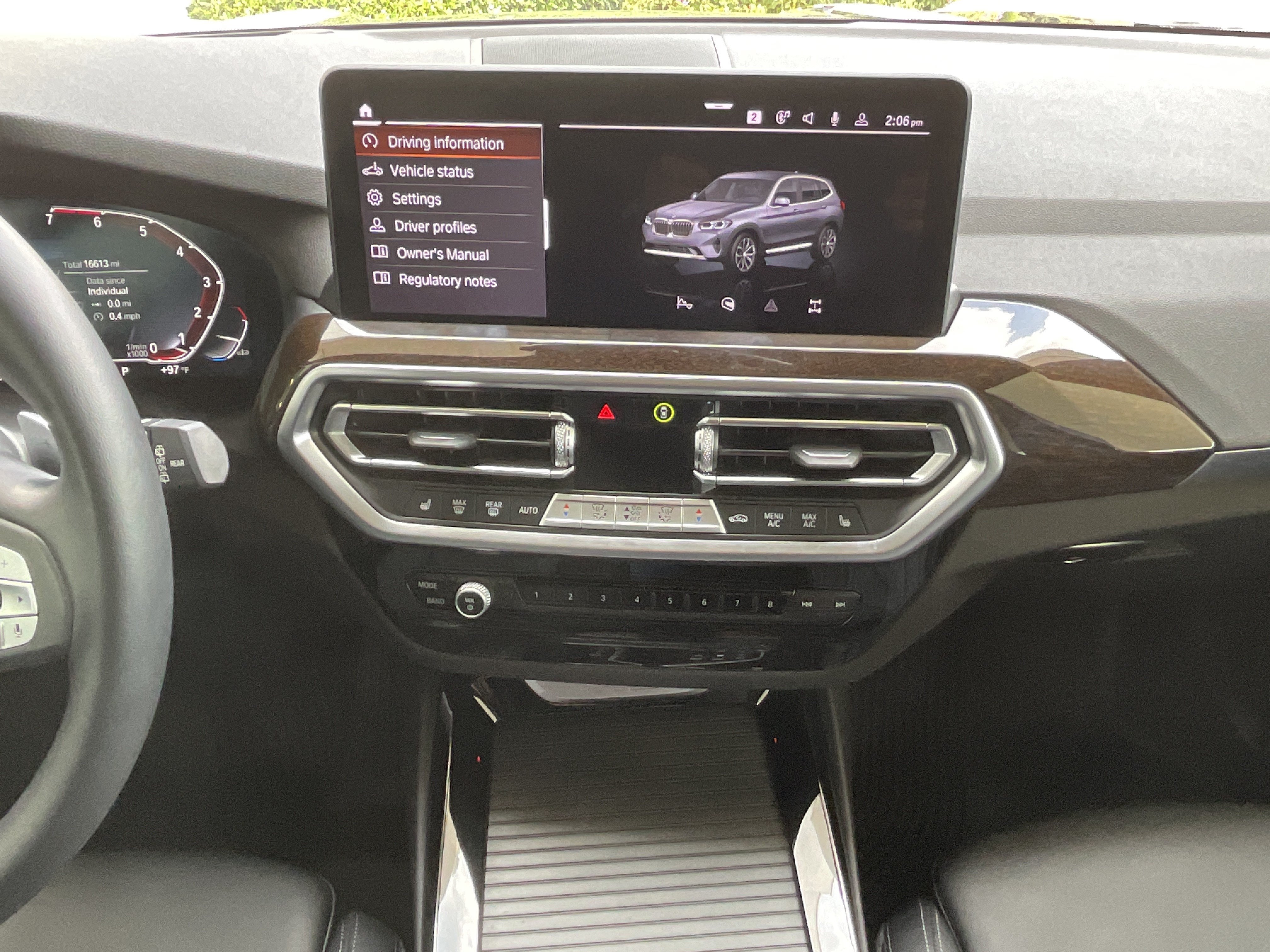 Used 2024 BMW X3 sDrive30i w/ Premium Package RWD image 15