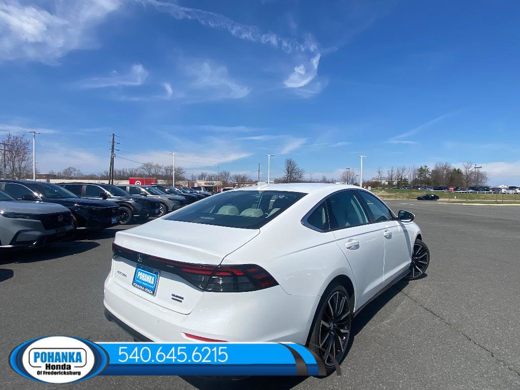 New 2026 Honda Accord Hybrid Touring image 11