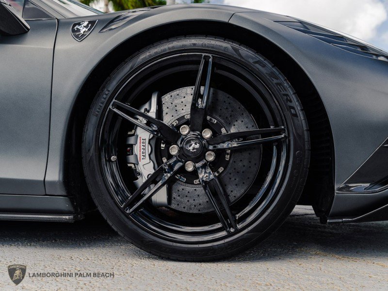 Used 2015 Ferrari 458 Speciale Coupe image 36