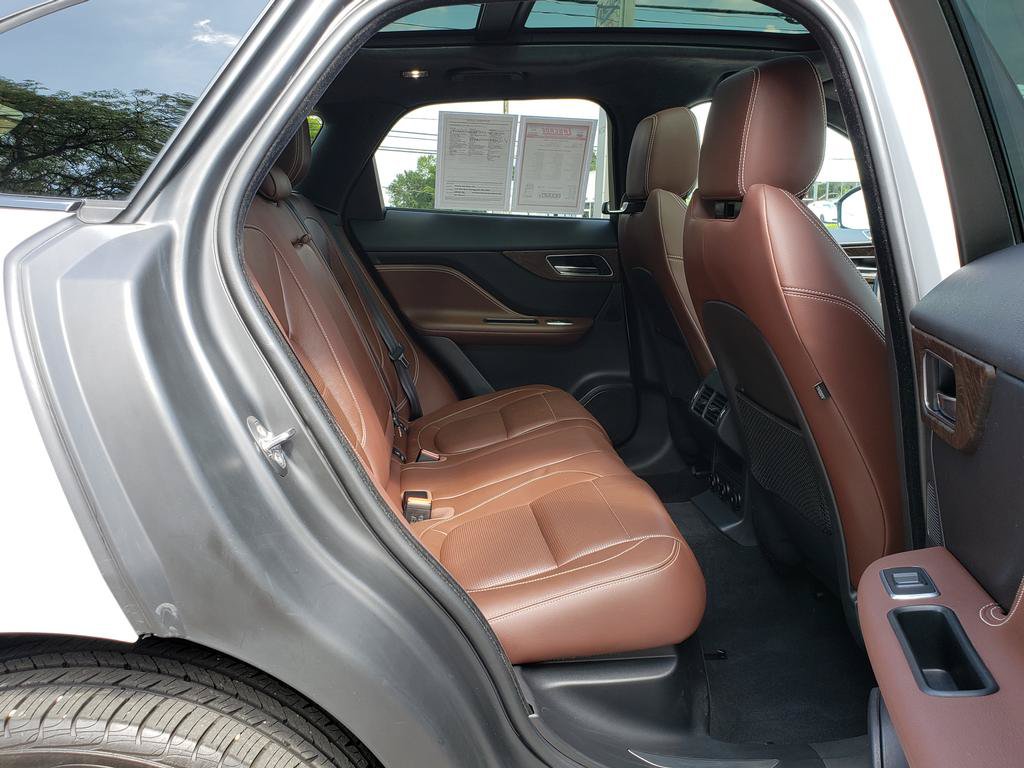 Used 2019 Jaguar F-PACE S AWD/4WD image 16