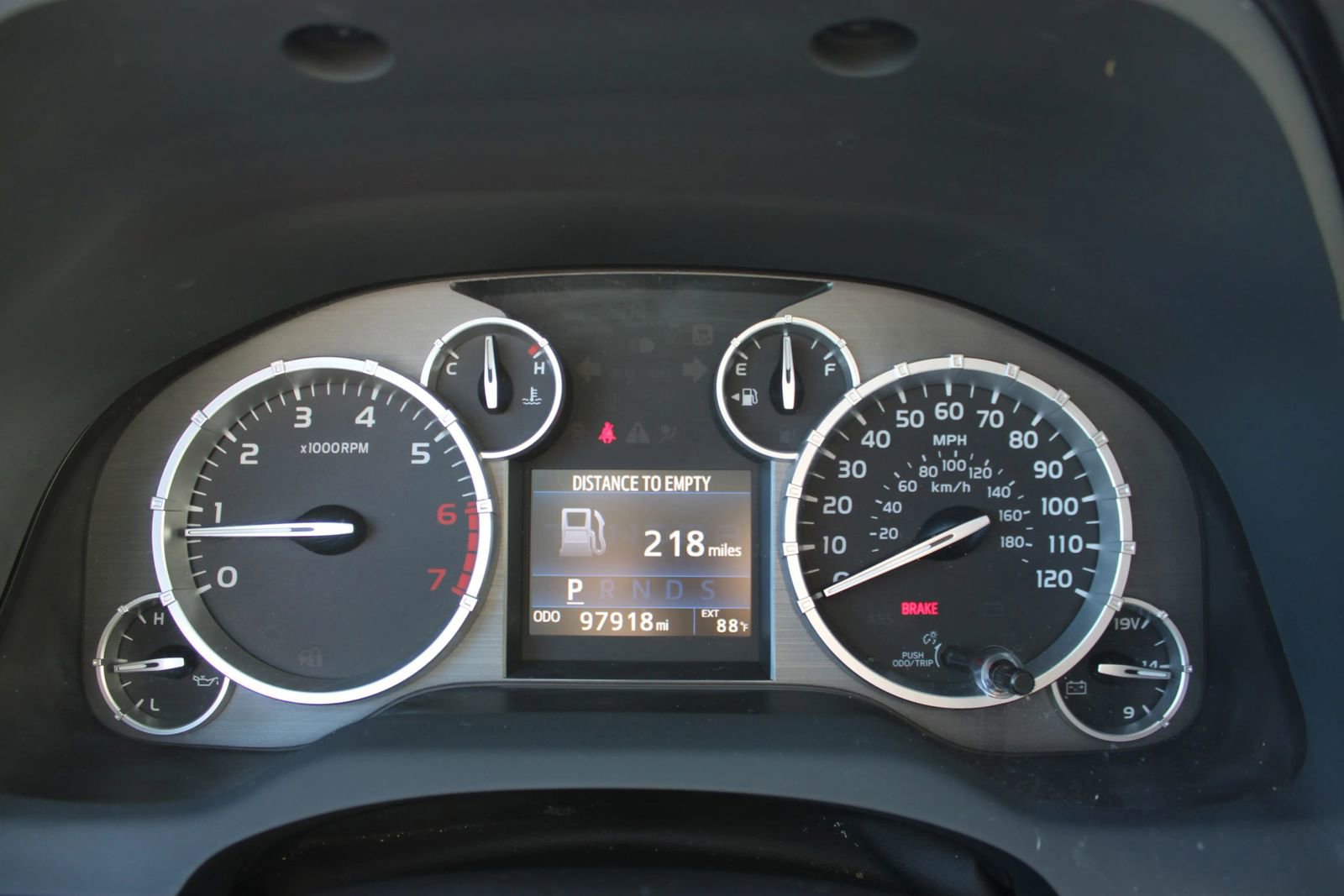 Used 2016 Toyota Tundra Limited w/ Limited Premium Package image 34