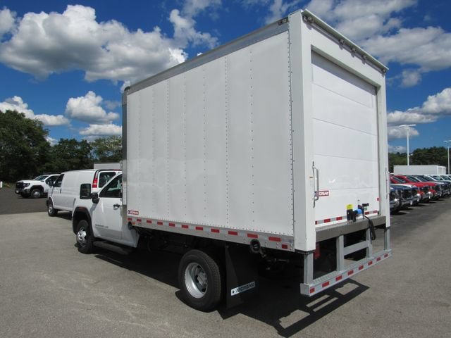 New 2026 GMC Sierra 3500 Pro w/ Convenience Package RWD image 6