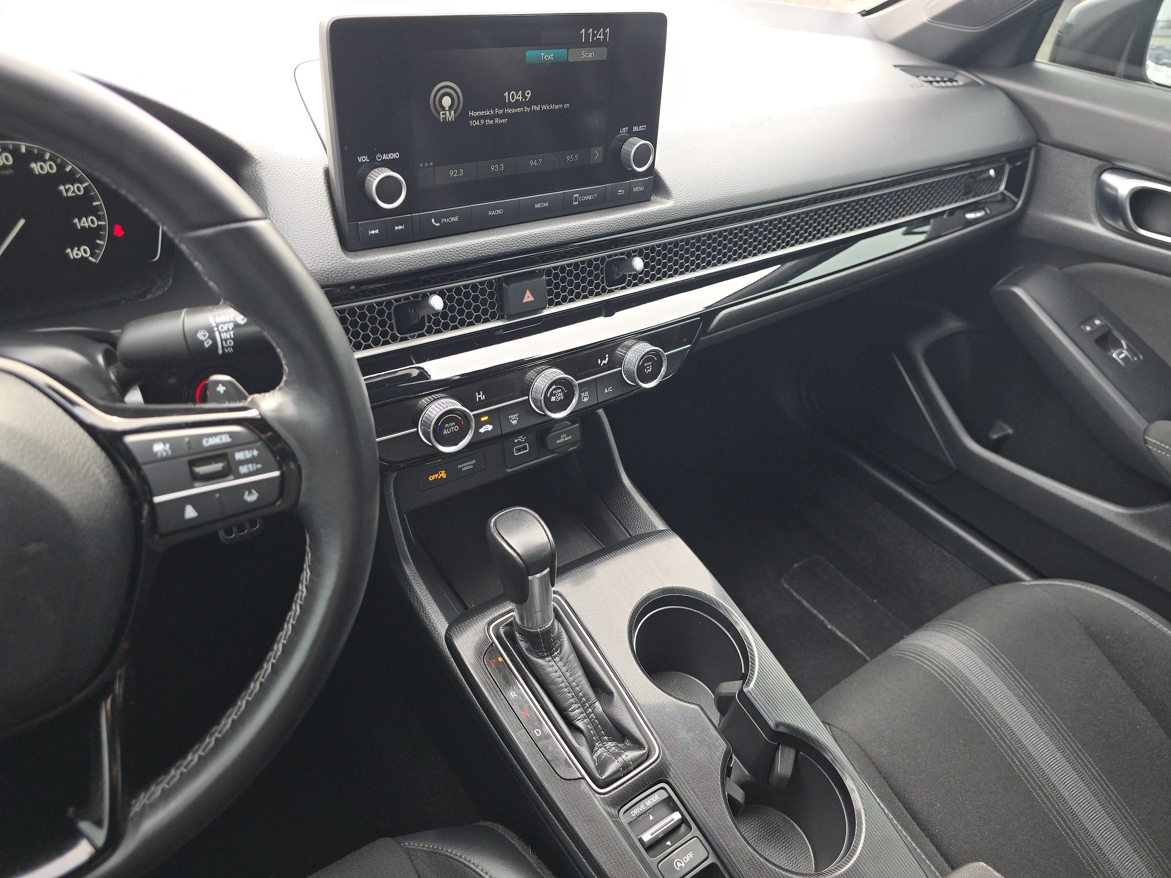 Used 2023 Honda Civic Sport image 23