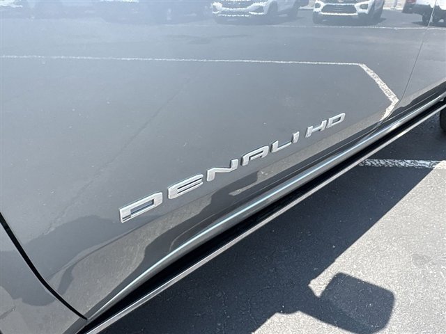 Used 2024 GMC Sierra 2500 Denali w/ Technology Package AWD/4WD image 31