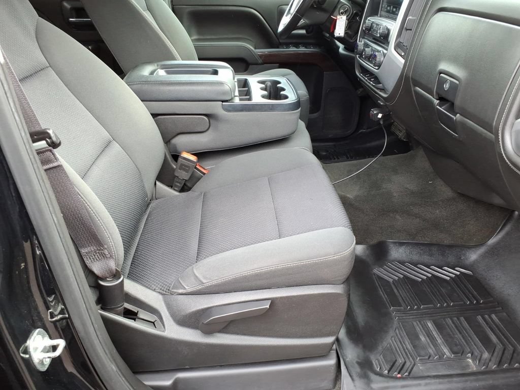 Used 2017 GMC Sierra 1500 SLE w/ SLE Value Package AWD/4WD image 8