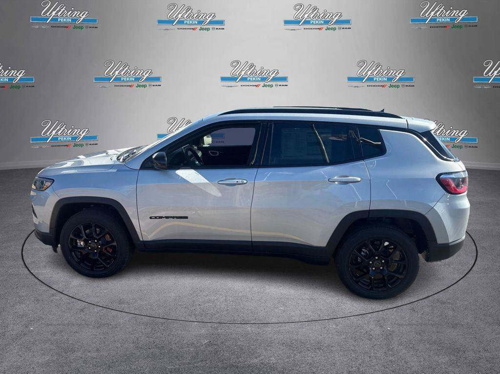 New 2026 Jeep Compass Latitude AWD/4WD image 6