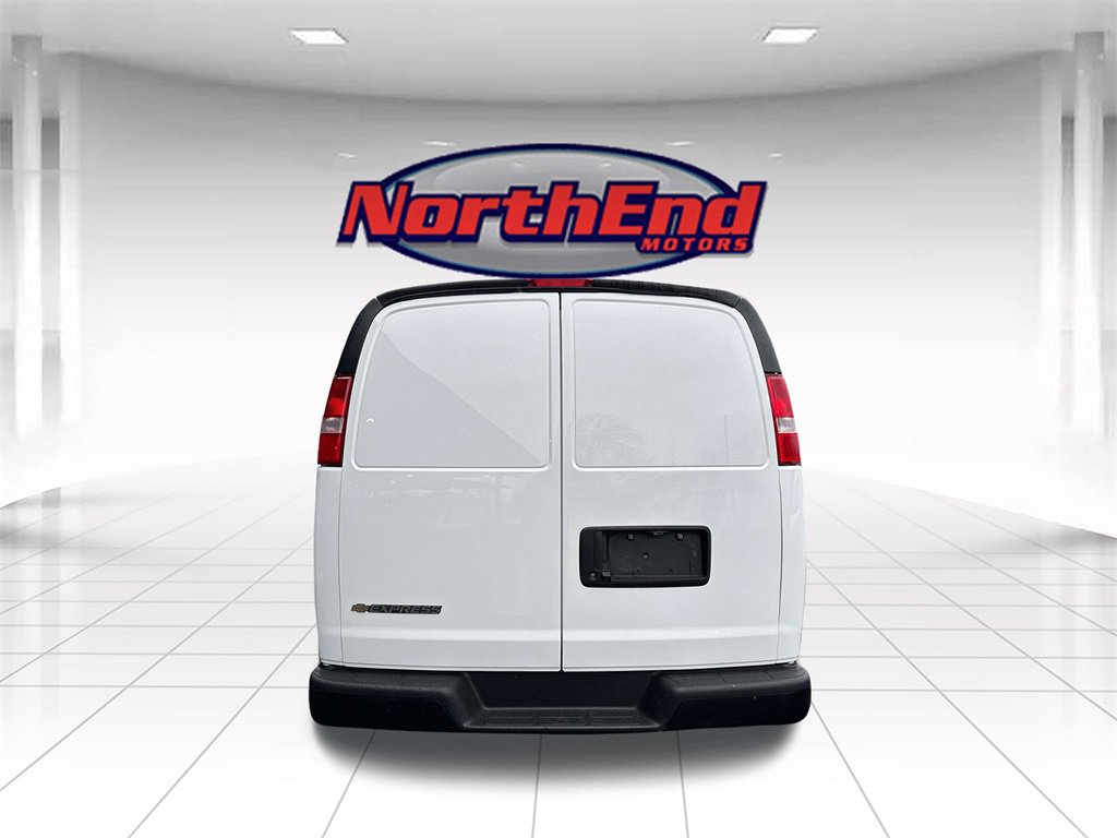 Used 2023 Chevrolet Express 2500 Extended w/ Driver Convenience Package image 4
