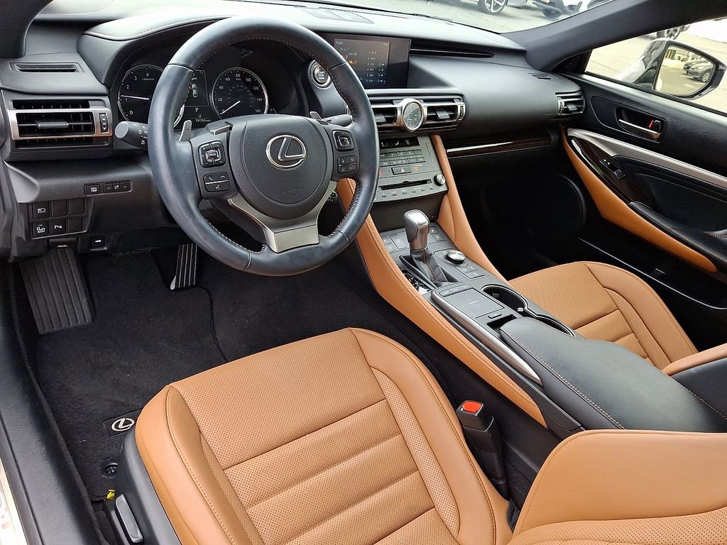 Used 2021 Lexus RC 300 AWD w/ Premium Package image 2