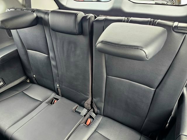 Used 2025 Toyota Grand Highlander AWD image 24