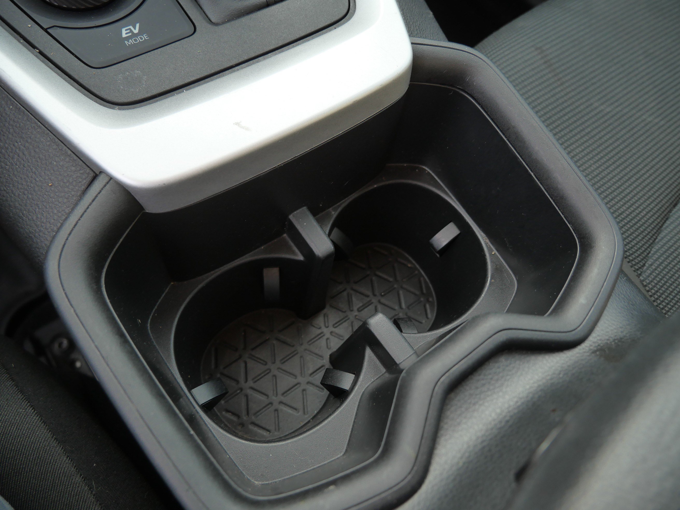 Certified 2022 Toyota RAV4 LE AWD/4WD image 34