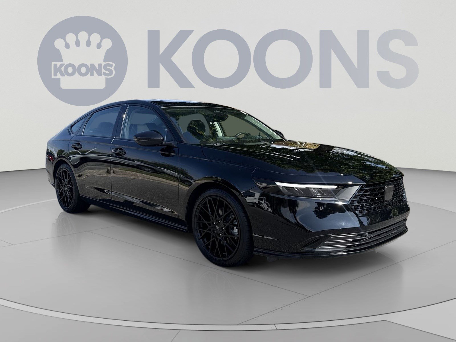 Used 2025 Honda Accord Touring image 8