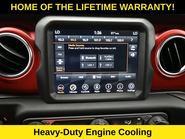 Used 2023 Jeep Gladiator Rubicon w/ Cold Weather Group AWD/4WD image 23