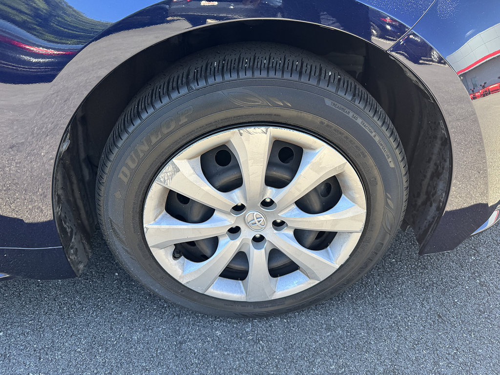 Certified 2023 Toyota Corolla LE w/ Carpet Mat Package (TMS) FWD image 20