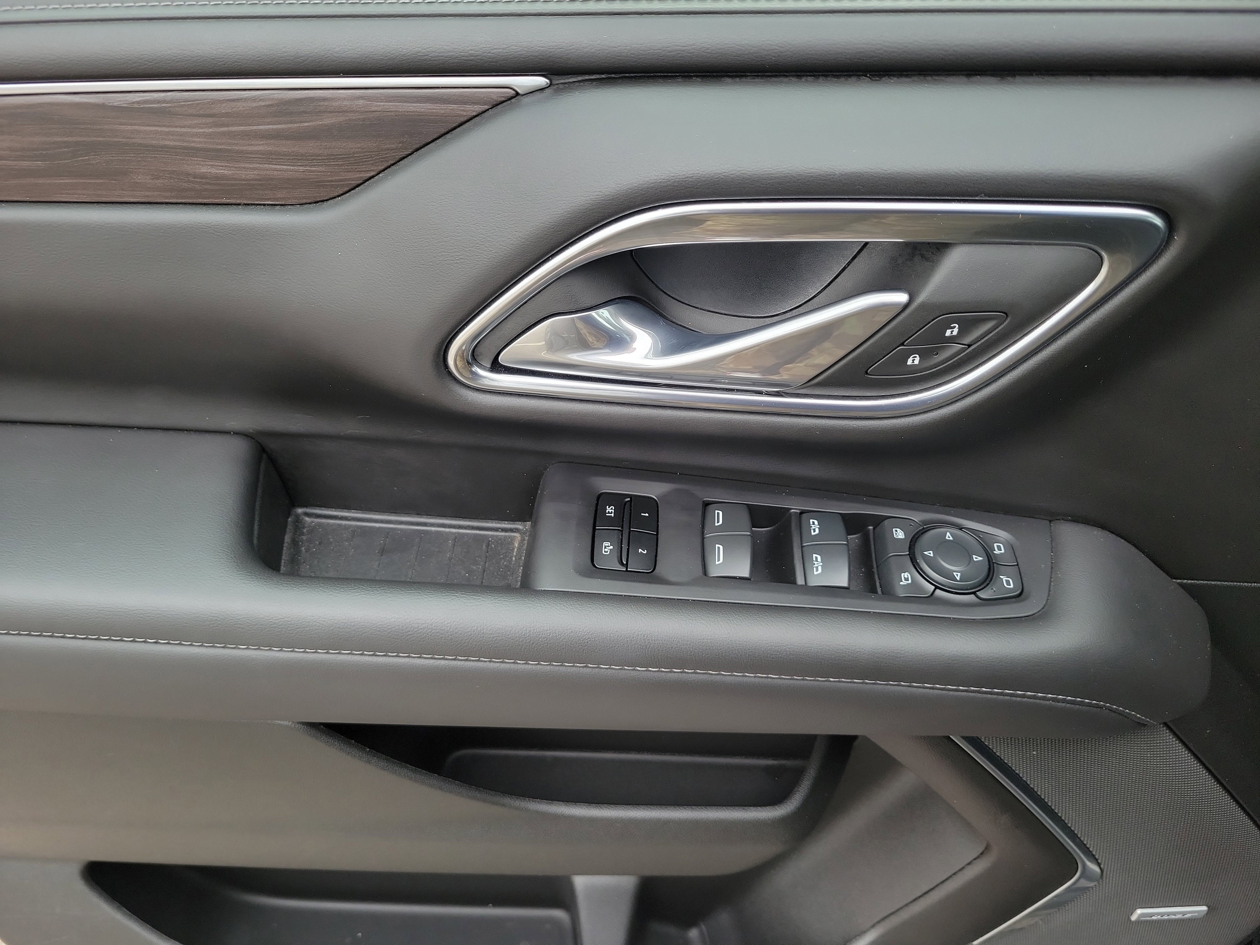 Used 2024 Chevrolet Tahoe Z71 w/ Z71 Off-Road Package image 21