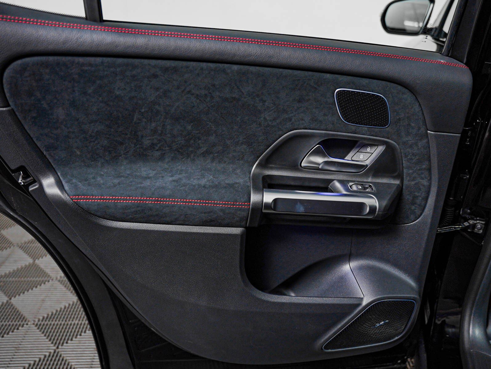 New 2026 Mercedes-Benz GLB 35 AMG 4MATIC image 22