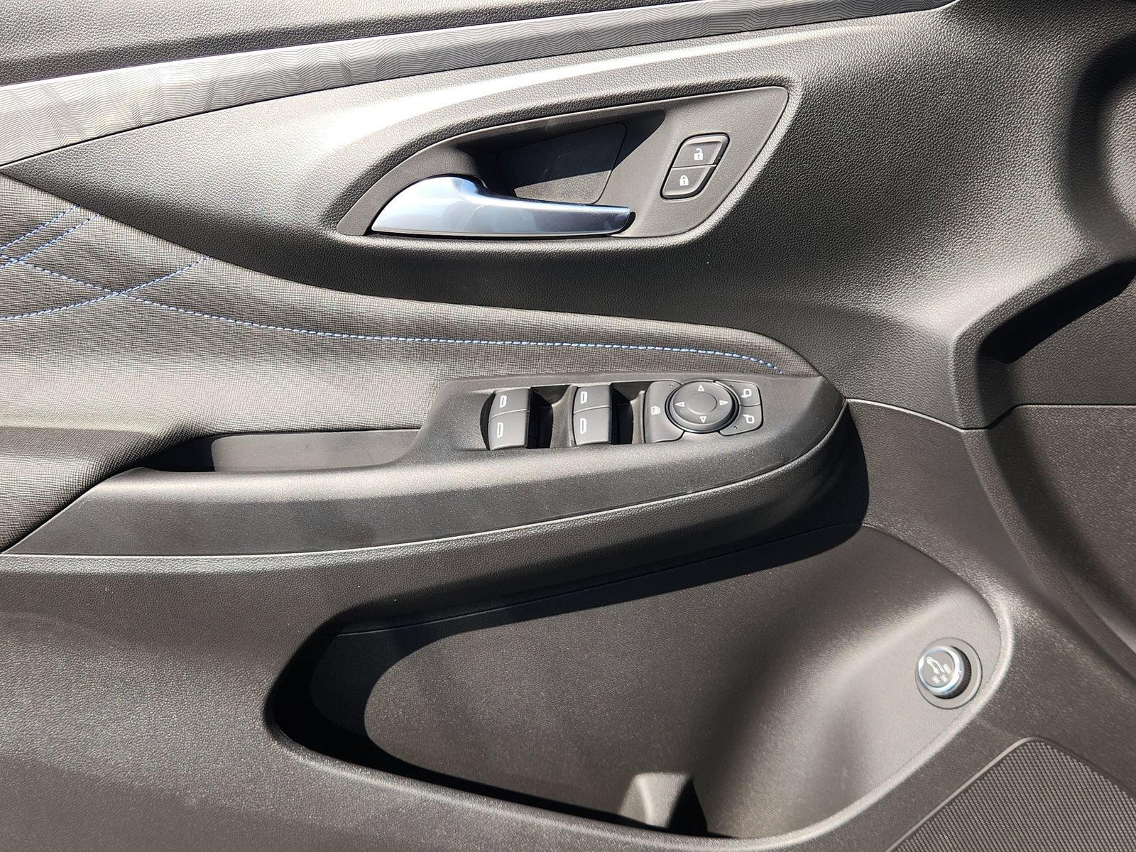 New 2026 Buick Envista Sport Touring w/ Convenience I Package FWD image 27