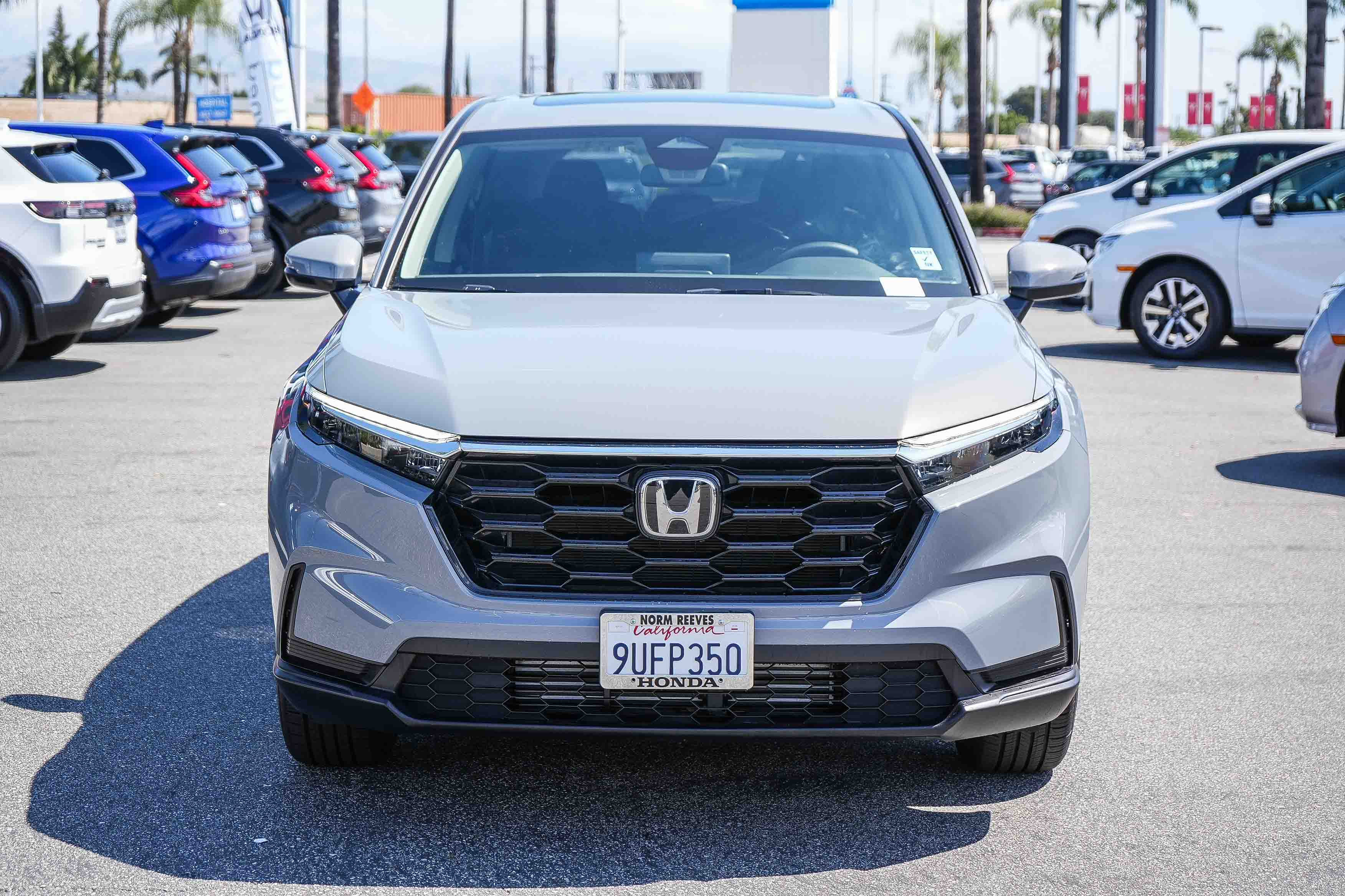 Used 2025 Honda CR-V EX image 2