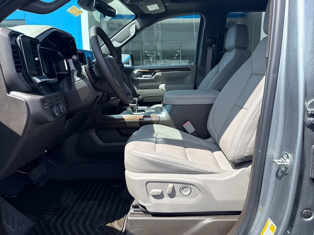 New 2026 Chevrolet Silverado 1500 RST w/ All Star Edition Plus AWD/4WD image 9
