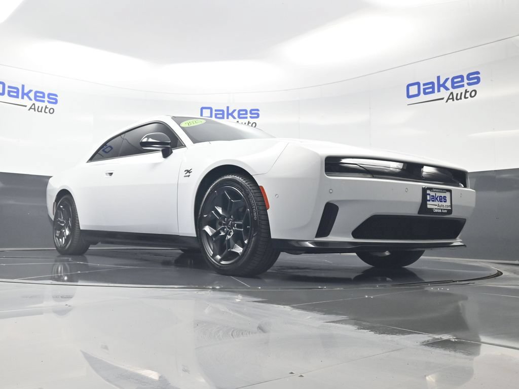 Used 2025 Dodge Charger Daytona R/T w/ Quick Order Package 25M R/T AWD/4WD image 32