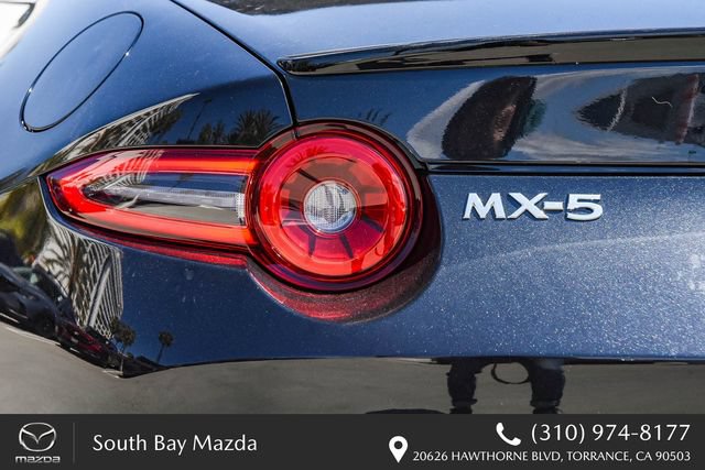New 2026 MAZDA MX-5 Miata Club w/ Appearance Package RWD image 9
