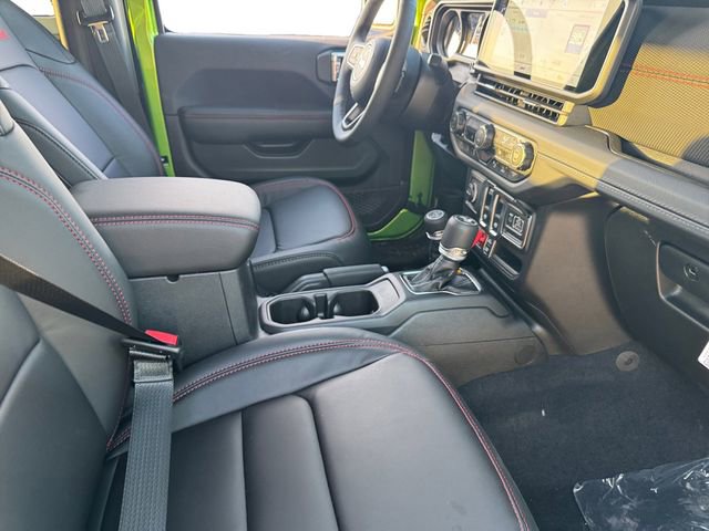 New 2025 Jeep Wrangler Rubicon AWD/4WD image 15
