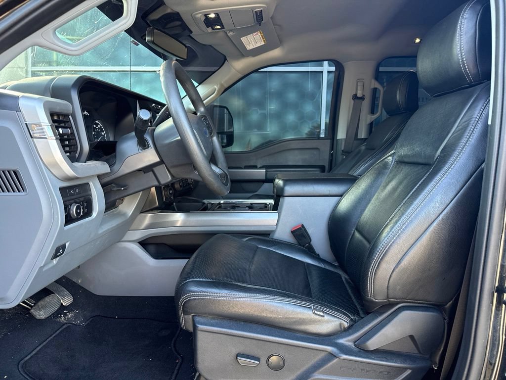 Used 2023 Ford F350 XLT w/ Camper Package AWD/4WD image 9