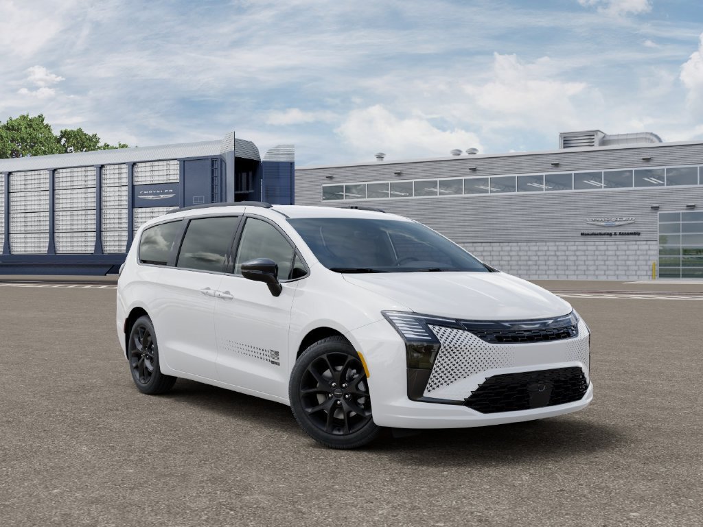 New 2027 Chrysler Pacifica Select AWD/4WD image 6