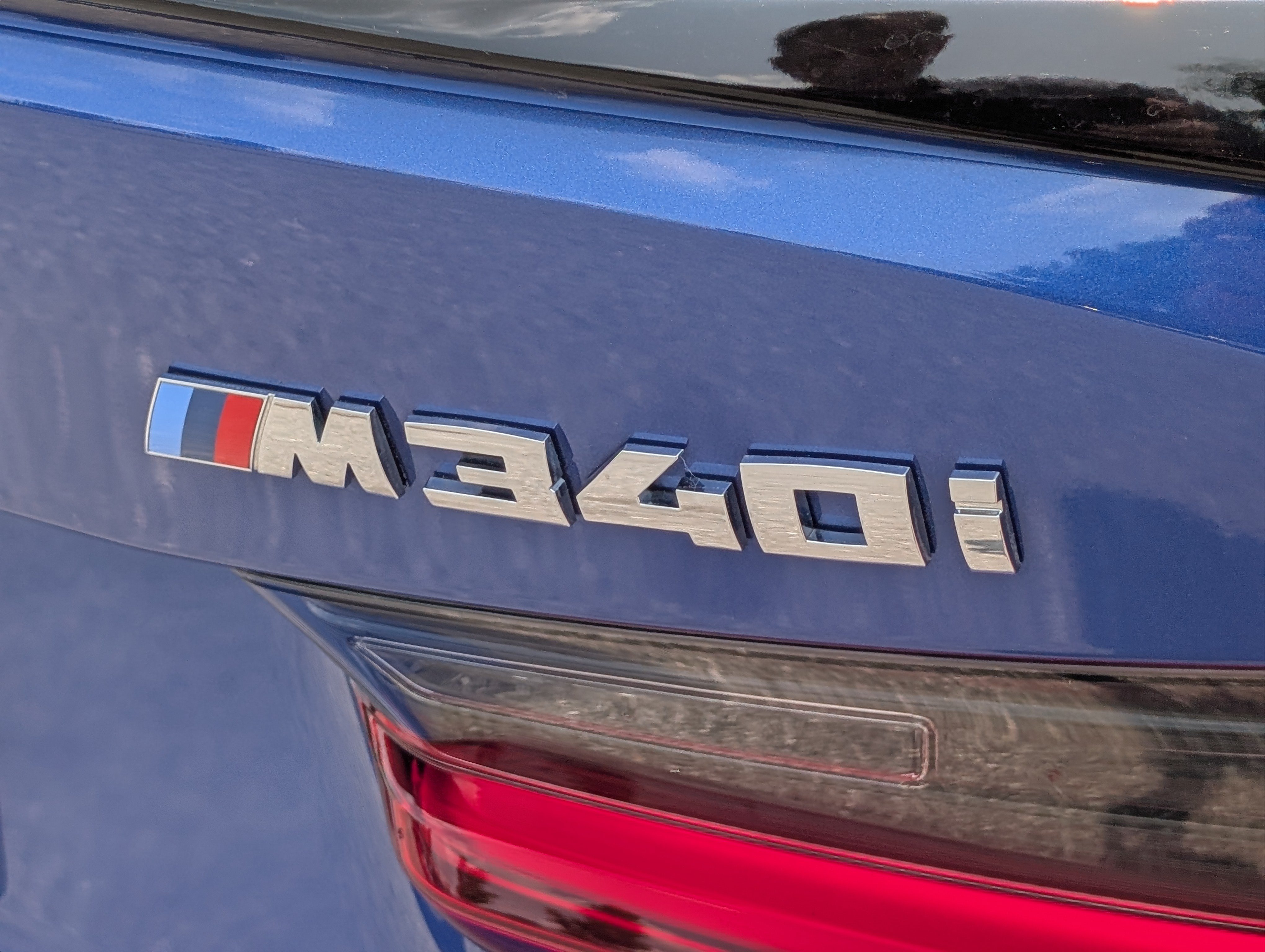 Used 2023 BMW M340i w/ Driving Assistance Package RWD image 9