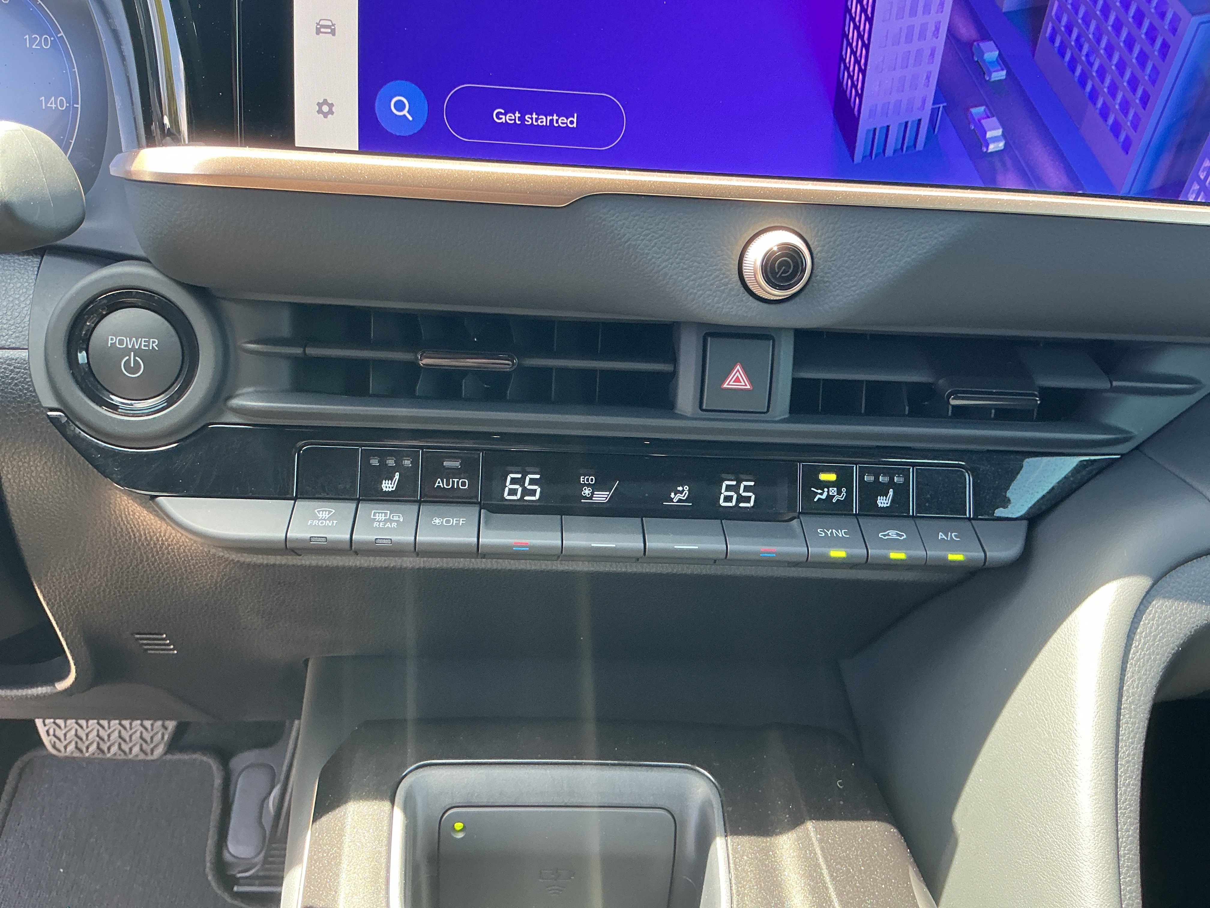 Used 2024 Toyota Crown XLE AWD/4WD image 19