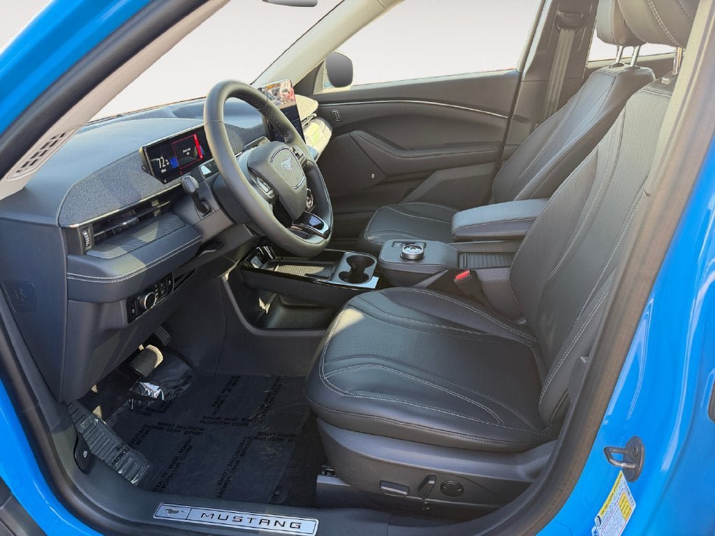 Certified 2023 Ford Mustang Mach-E Premium AWD/4WD image 7