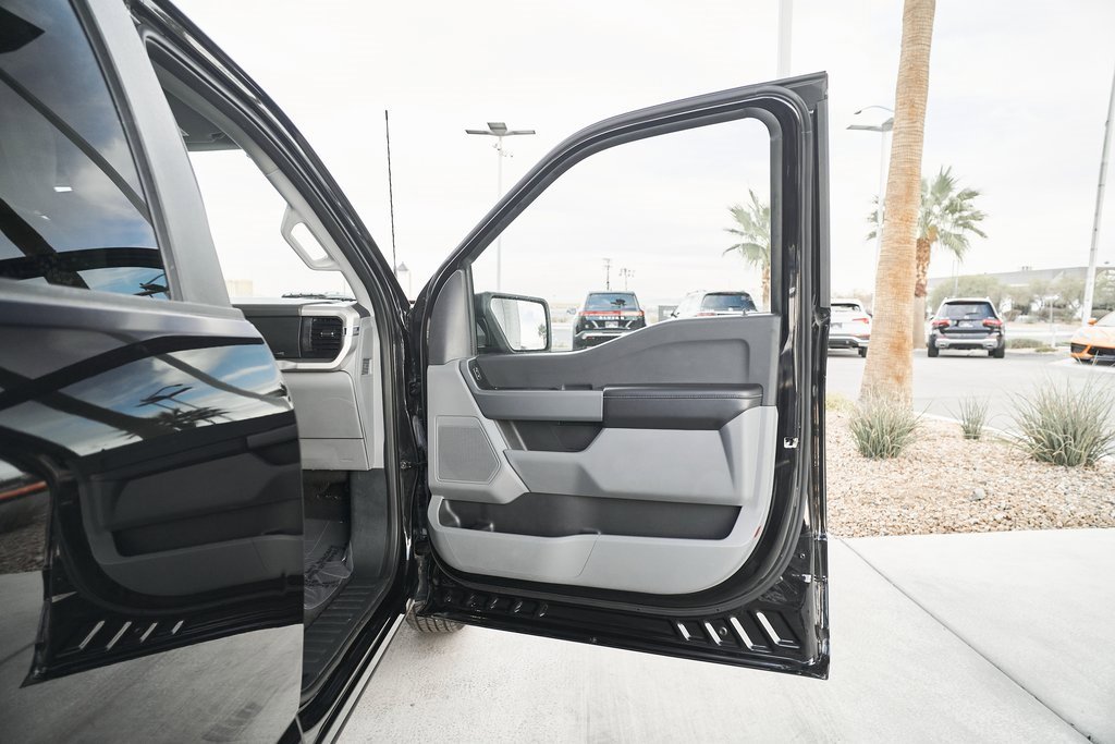 Used 2023 Ford F150 XLT image 14