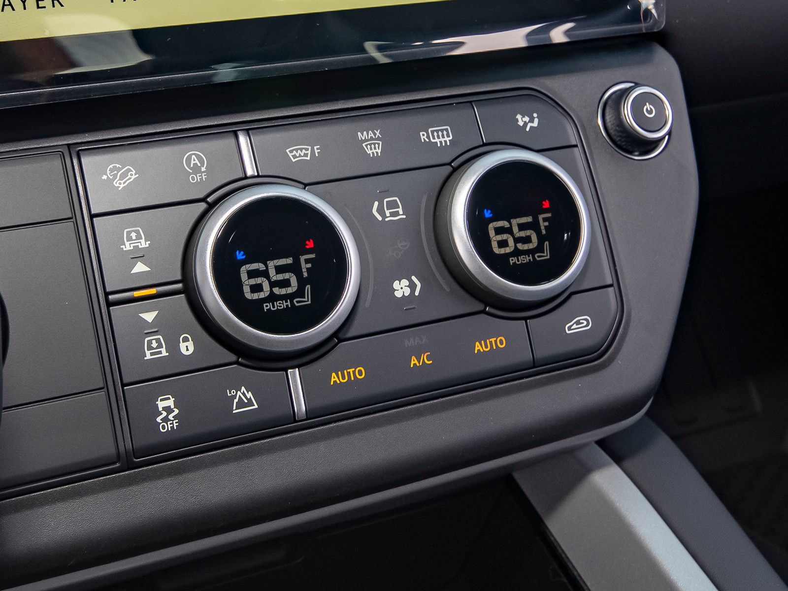 New 2026 Land Rover Defender 110 X AWD/4WD image 28