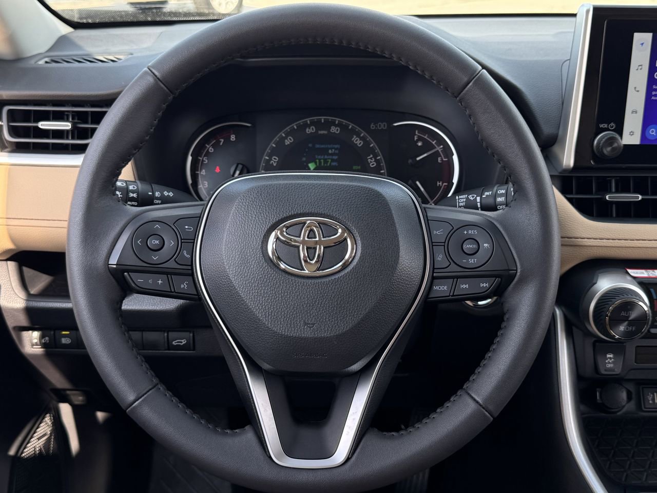 Used 2025 Toyota RAV4 XLE Premium FWD image 11