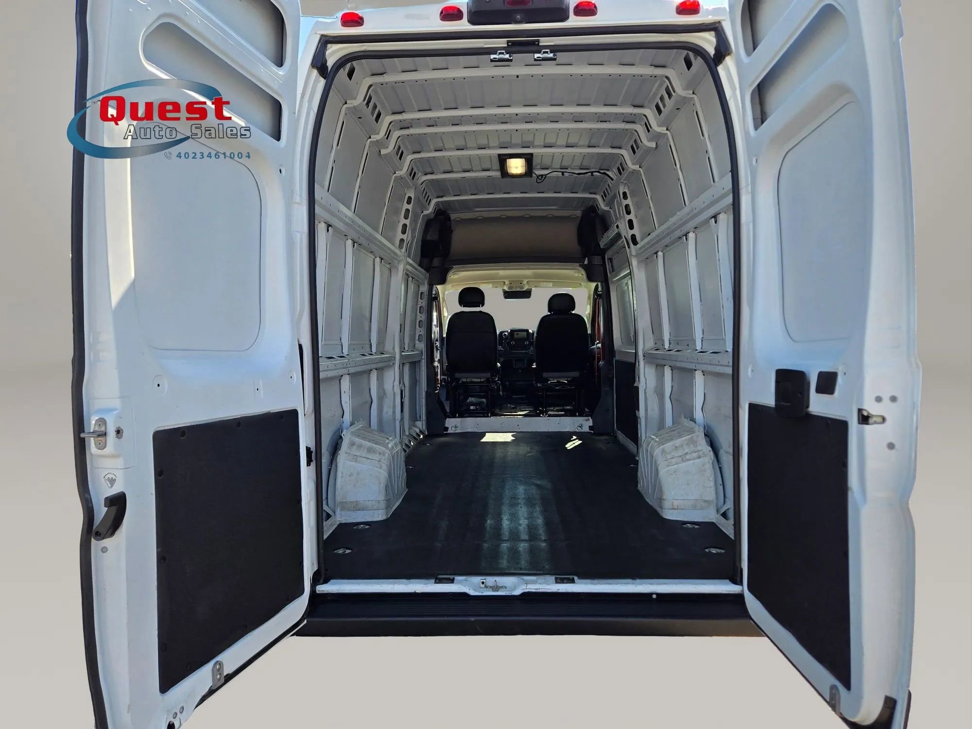 Used 2023 RAM ProMaster 3500 w/ Lane Management Group FWD image 31