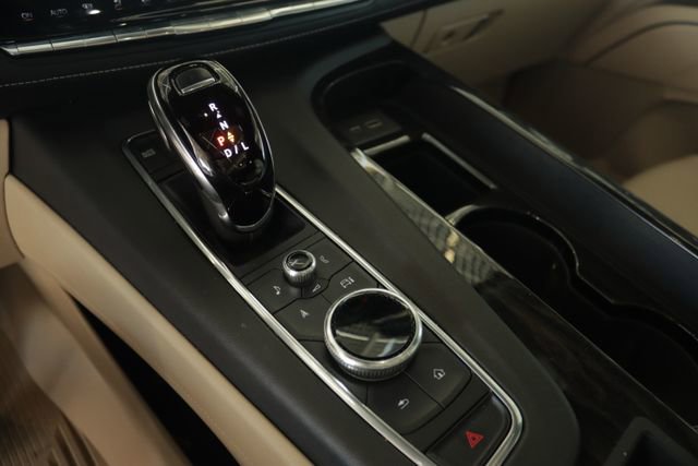 Certified 2022 Cadillac Escalade ESV Premium Luxury image 21