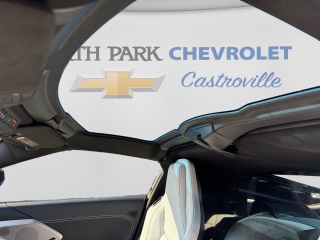 Used 2021 Chevrolet Corvette Stingray Preferred Cpe w/ Z51 Performance Package RWD image 12