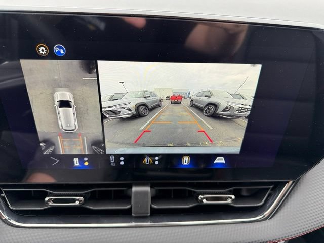 New 2026 Chevrolet Equinox RS w/ Convenience Package III AWD/4WD image 23